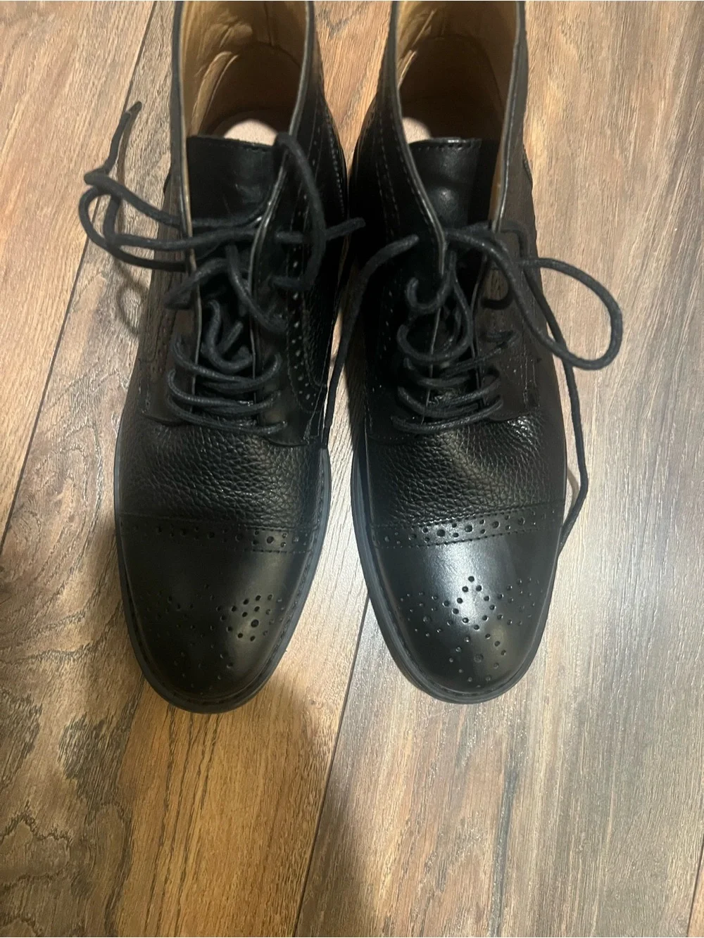 LA Milano Men's Black Leather Chukka Boots with Brogue Detailing size 9